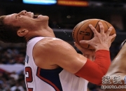 开云下载-奇才完胜美国男篮，萨姆·米切尔制霸全场