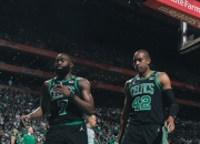 开云体育登录-包含绿军淘汰骑士，展现出色团队合作精神的词条