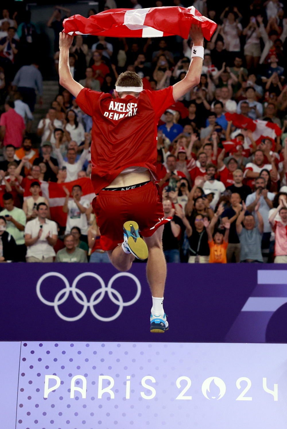 关于法国羽毛球队横扫英格兰羽毛球队,安赛龙完成帽子戏法的信息 关于法国羽毛球队横扫英格兰羽毛球队,安赛龙完成帽子戏法的信息