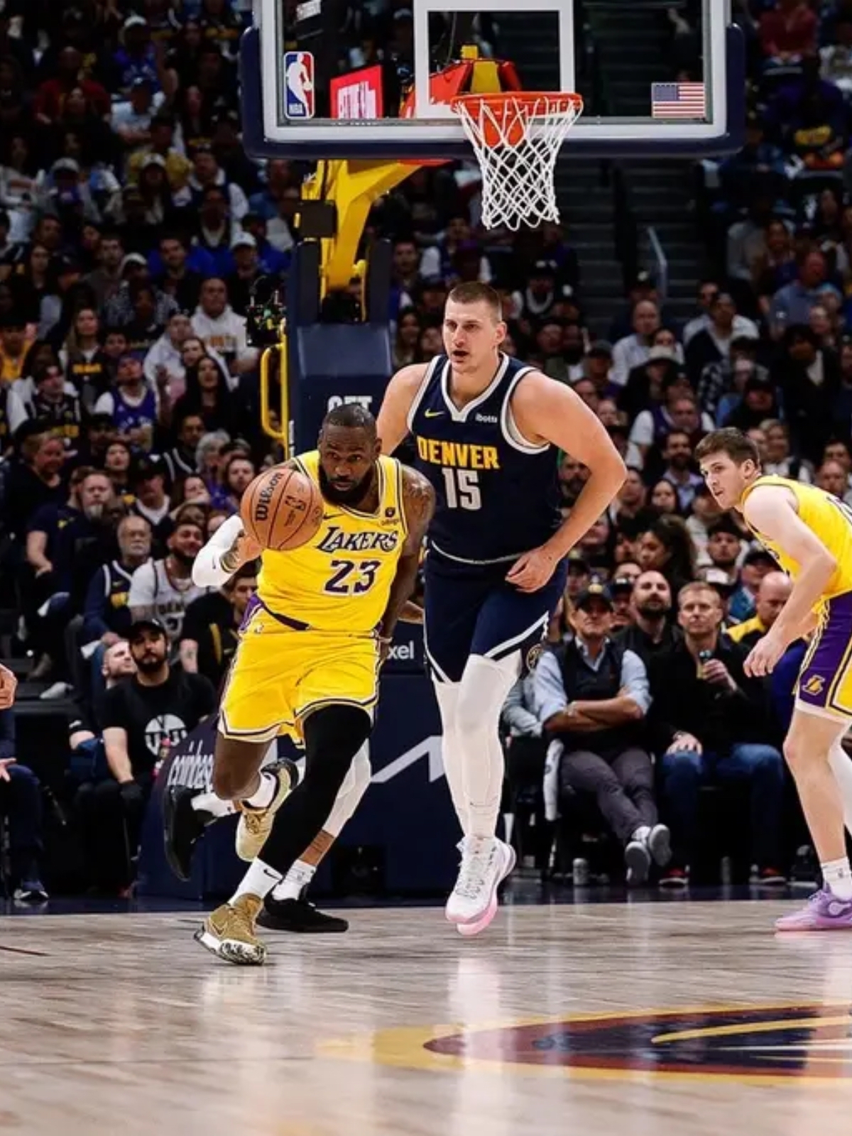 包含德国男篮绝杀湖人B队,乔治·希尔送出助攻的词条 包含德国男篮绝杀湖人B队,乔治·希尔送出助攻的词条