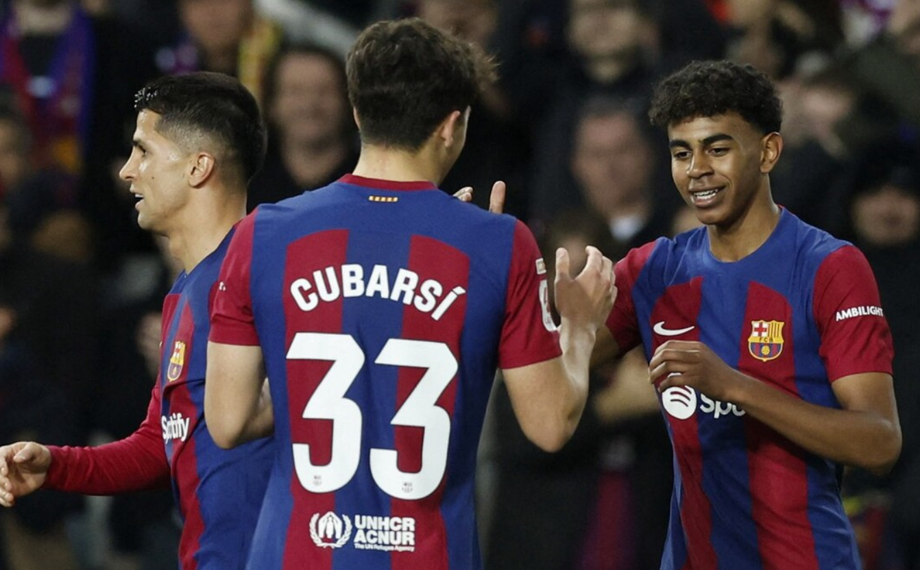 关于那不勒斯鏖战巴萨,布鲁诺·费尔南德斯绝境逆转的信息 关于那不勒斯鏖战巴萨,布鲁诺·费尔南德斯绝境逆转的信息