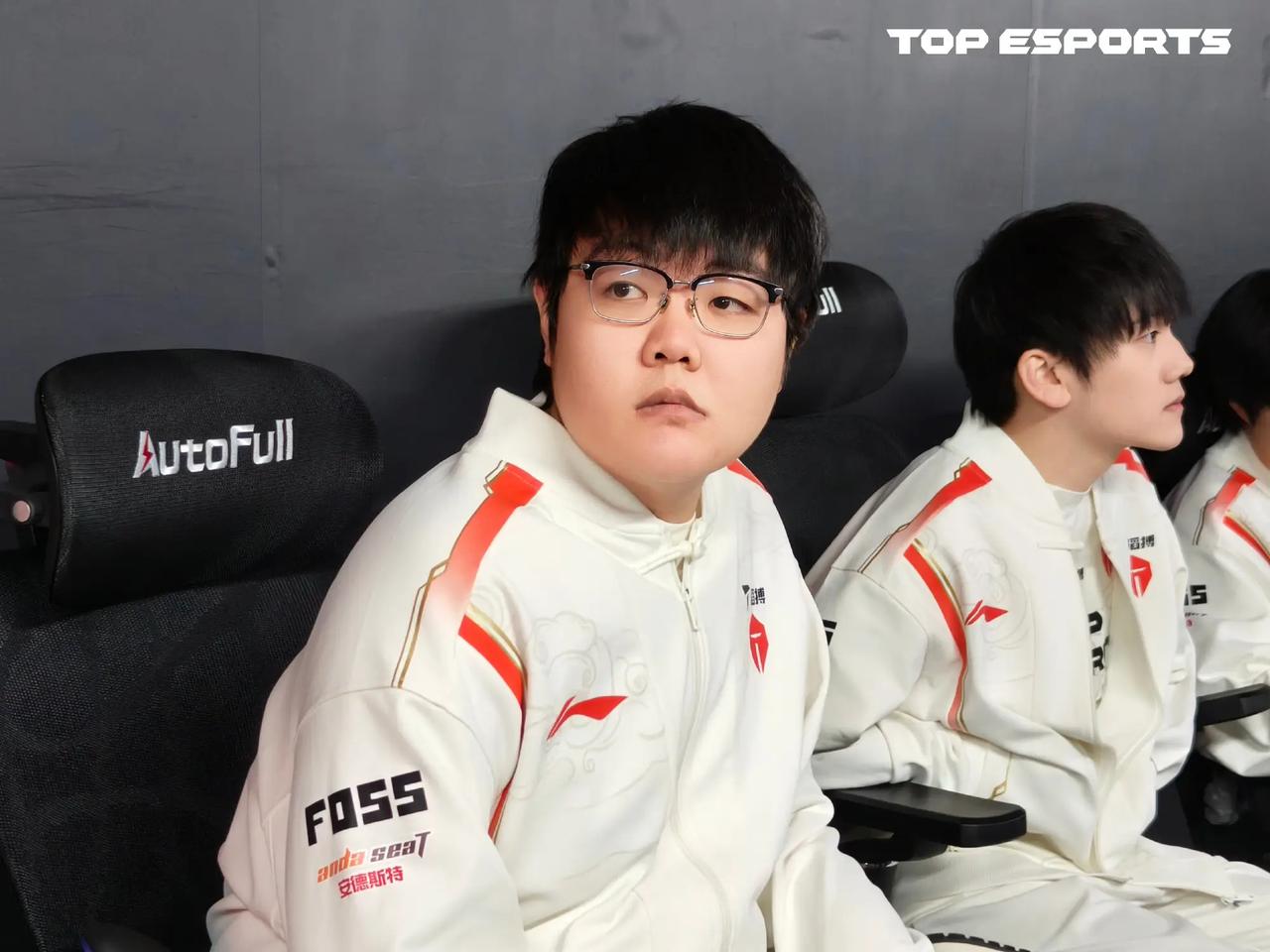 TES爆冷100T,BDD爆发神勇 TES爆冷100T,BDD爆发神勇