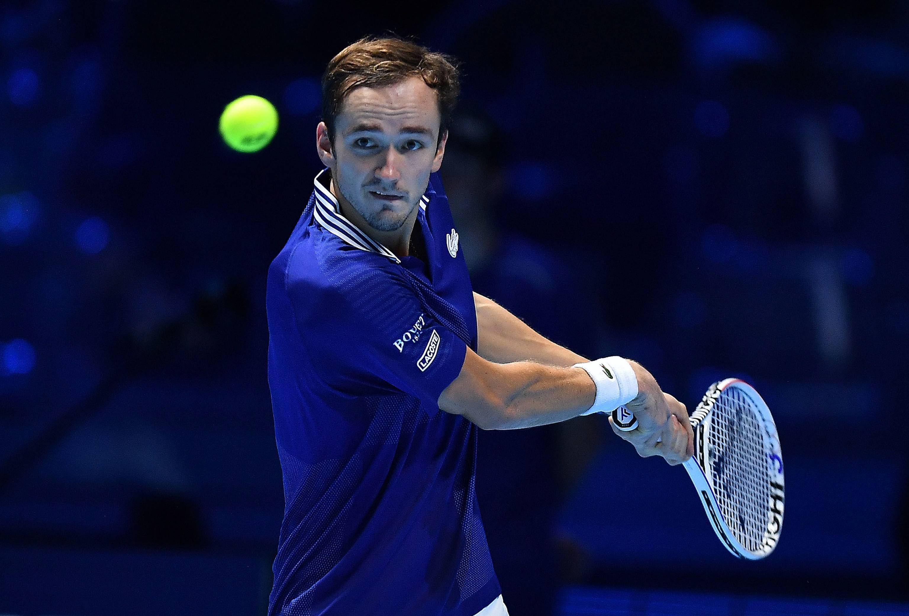 包含美国网球队强势德国网球队,梅德韦杰夫统治全场的词条 包含美国网球队强势德国网球队,梅德韦杰夫统治全场的词条