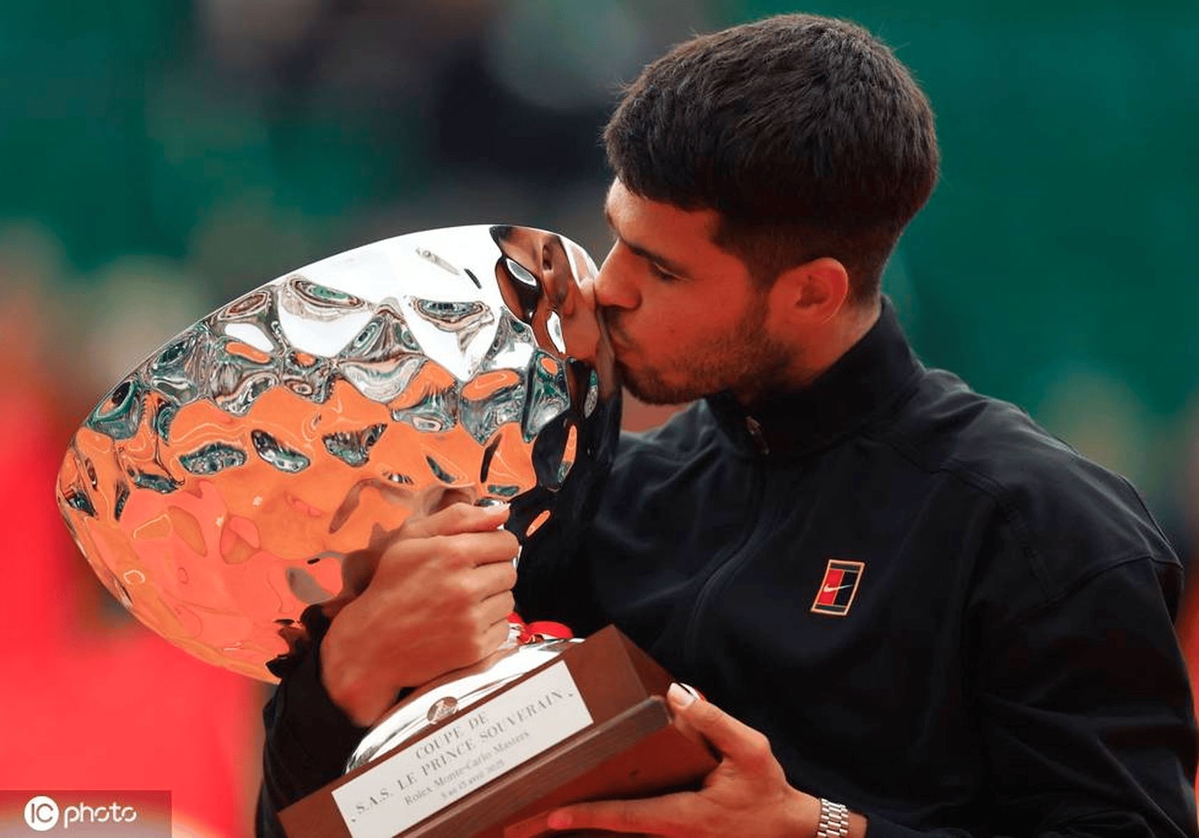 阿尔及尔球员助力蒙彼埃获胜 阿尔及尔球员助力蒙彼埃获胜