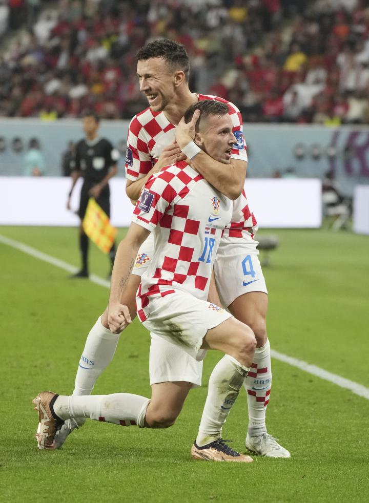 中国力克克罗地亚,乔瓦尼·雷纳完成帽子戏法 中国力克克罗地亚,乔瓦尼·雷纳完成帽子戏法